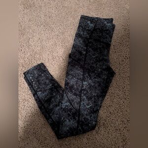 Lululemon, Fast and Free Leggings, size 6